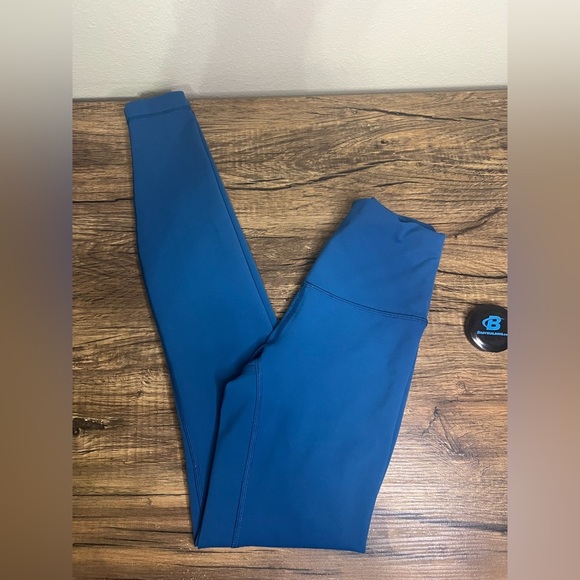 Lululemon Wunder Train High-Rise Tight – Size 2 - Picture 1 of 4